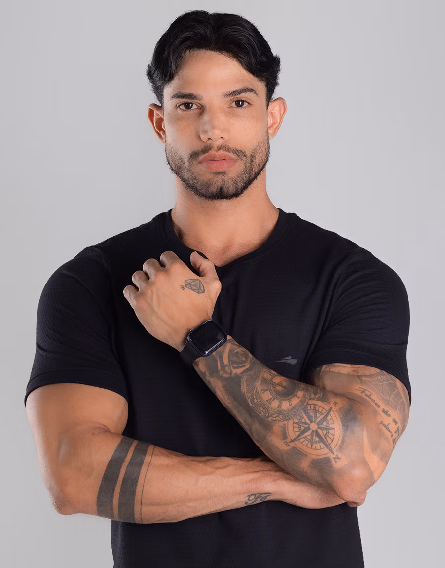 Camiseta Masculina Gola O Poá Elastano Confortável – Cor Preto - Imagem 3