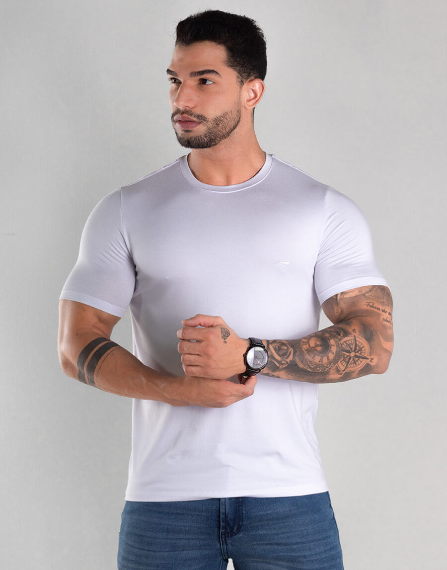 Camiseta Masculina Básica Com Elastano