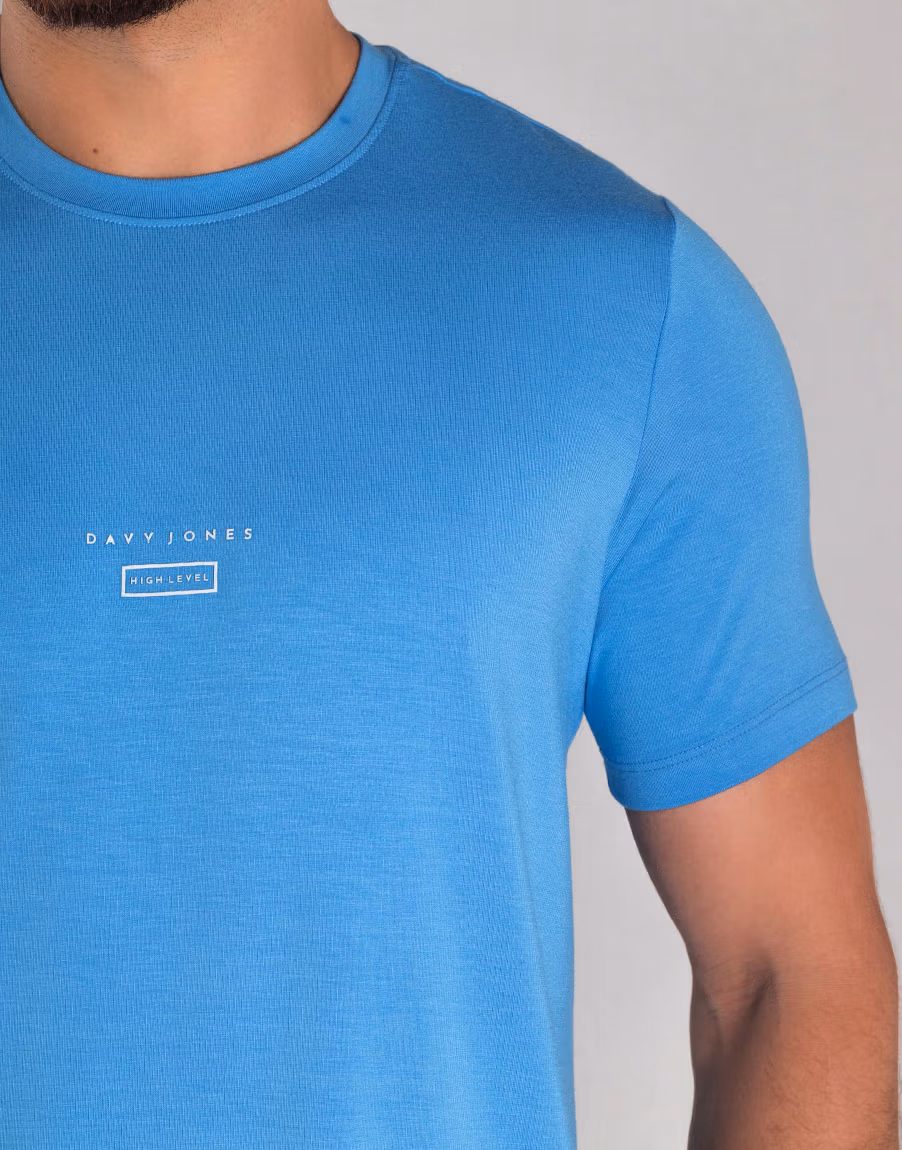 Camiseta Masculina Gola O High Level Tecido Flexível – Cor Azul Claro - Imagem 2