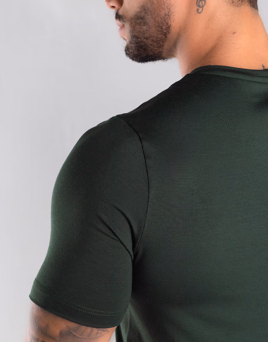 Camiseta Masculina Básica Com Elastano Respirável – Cor Verde - Imagem 7