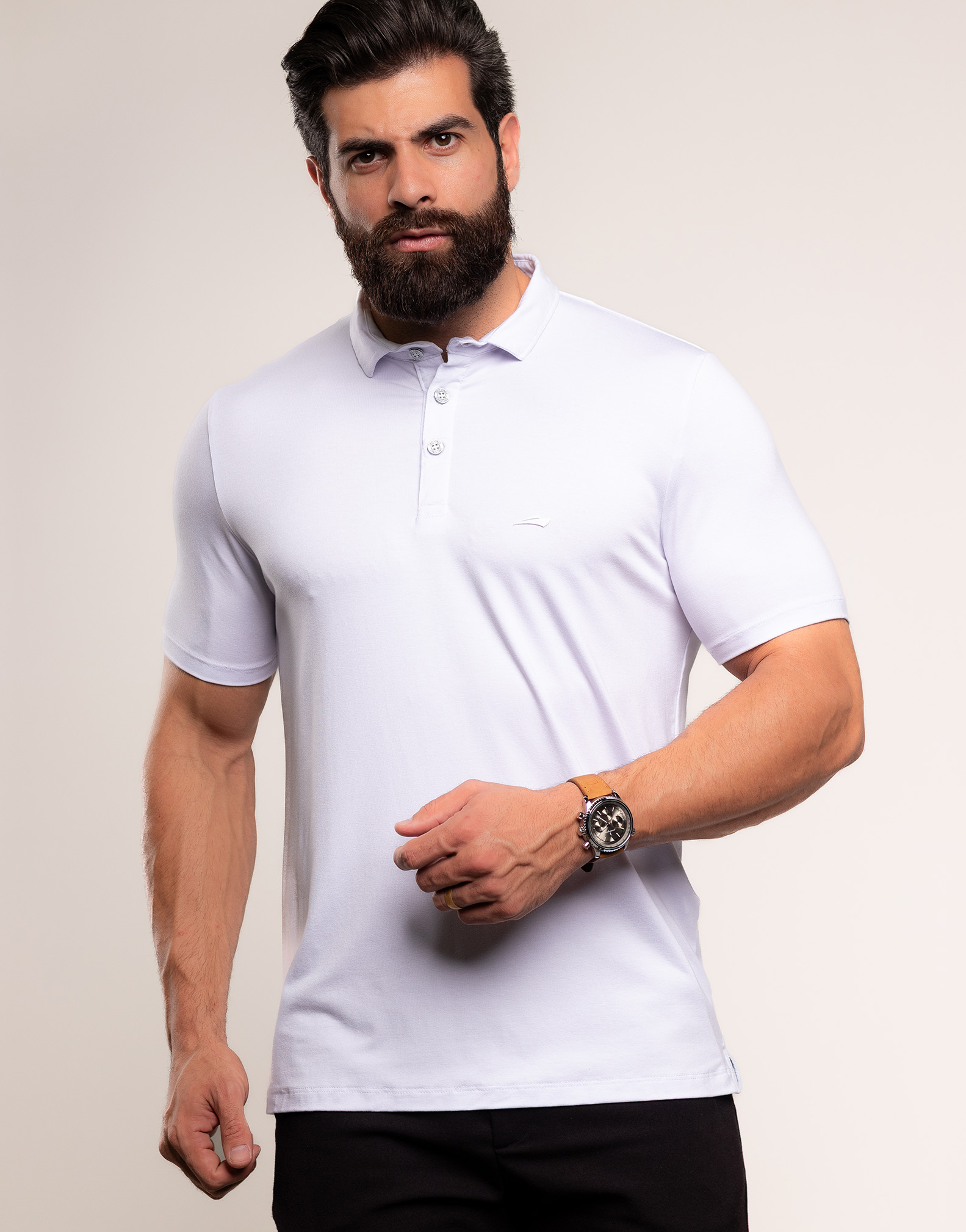 Camiseta Polo Masculina Slim Fit Com Elastano Anti-Odor Cor Branca 1 Camiseta Polo Masculina Slim Fit Com Elastano Anti-Odor – Cor Branco - Imagem 1